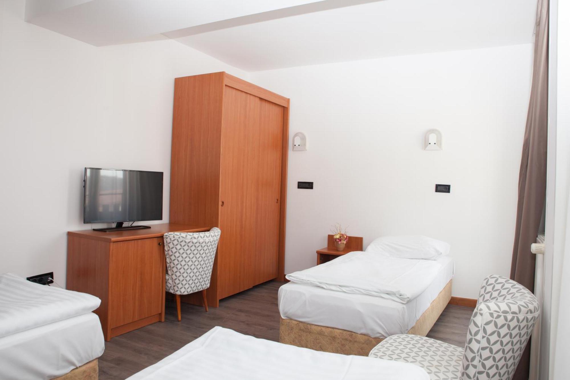 Sabotin, Hotel & Restaurant Nova Gorica Exterior photo